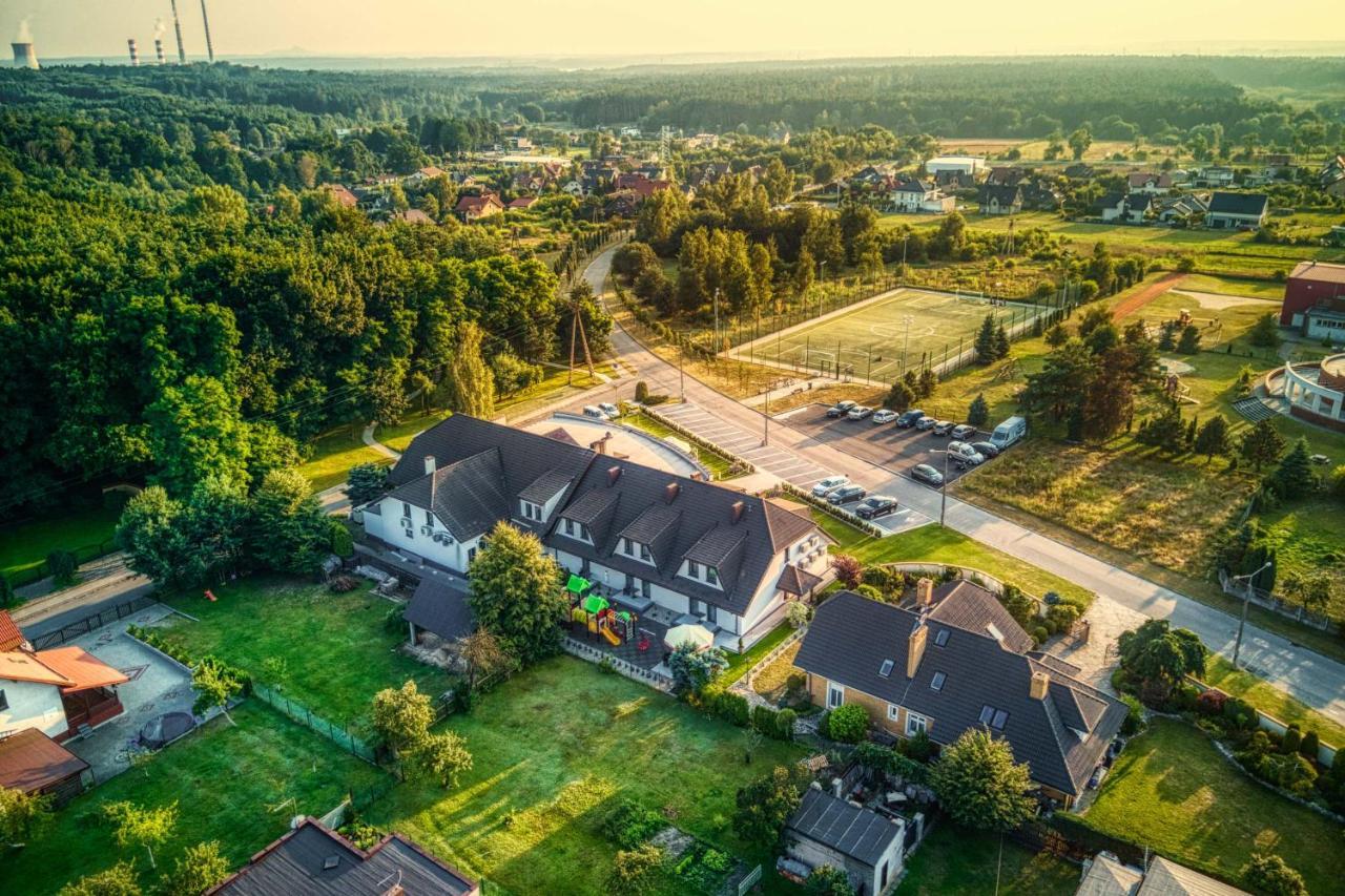 Hotel Bialy Dom Rybnik  Exterior photo